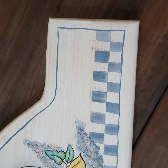 VTG Handpainted Cow Decor - Picture 3 of 4